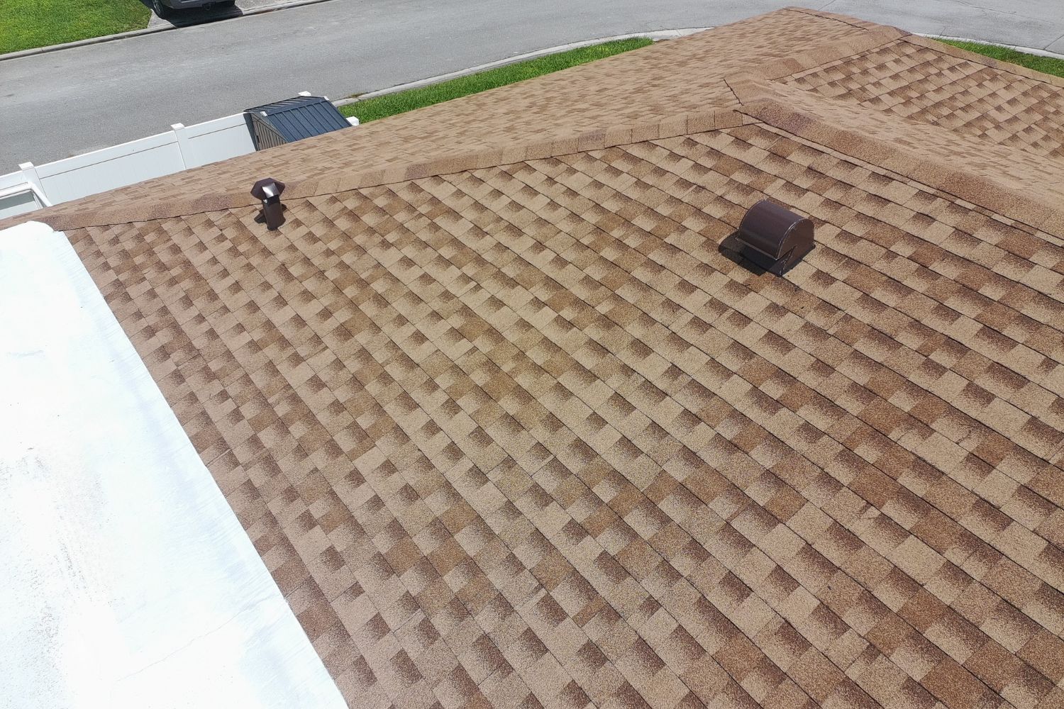 Tamarac-Shingle-Roof-2
